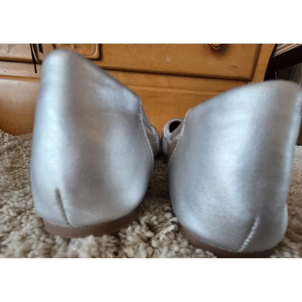 Amazon Essentials product pair